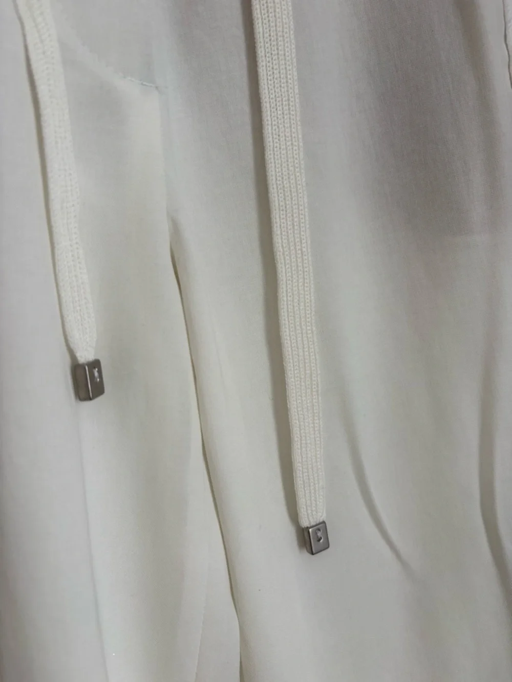 NEW ON WEBSITE! Marc Cain Cream Linen Blend Drawstring Tapered Pants Small - Picture 4 of 11